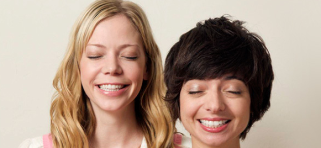 Video Licks: Garfunkel & Oates are All Sports’d Out