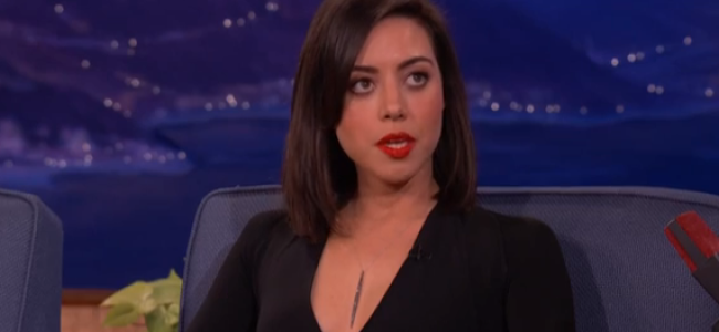 Video Licks: Aubrey Plaza was “a crazy hair lady” for her idol