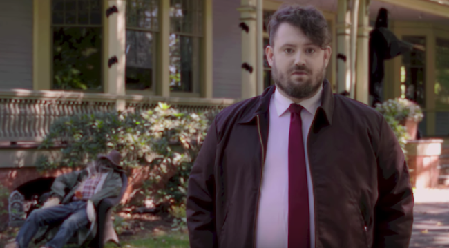 Video Licks: DON’T BE FRIGHTENED OF THE SCARECROW, A Friendly PSA from Above Average