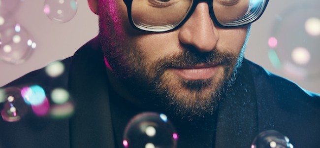 Icing: ELIOT GLAZER Brings His “Haunting Renditions” to The Bell House 4.20