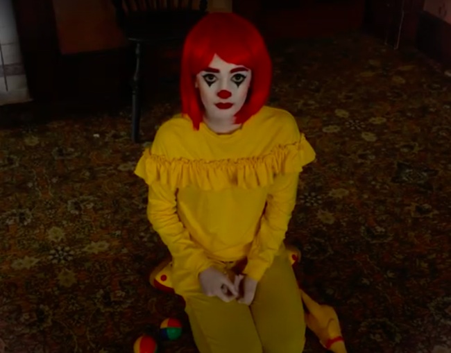Video Licks: It’s All Land Lassie Riddles and Landlord Dreams with The Clown Rich Pilot I ADORE DOLORES